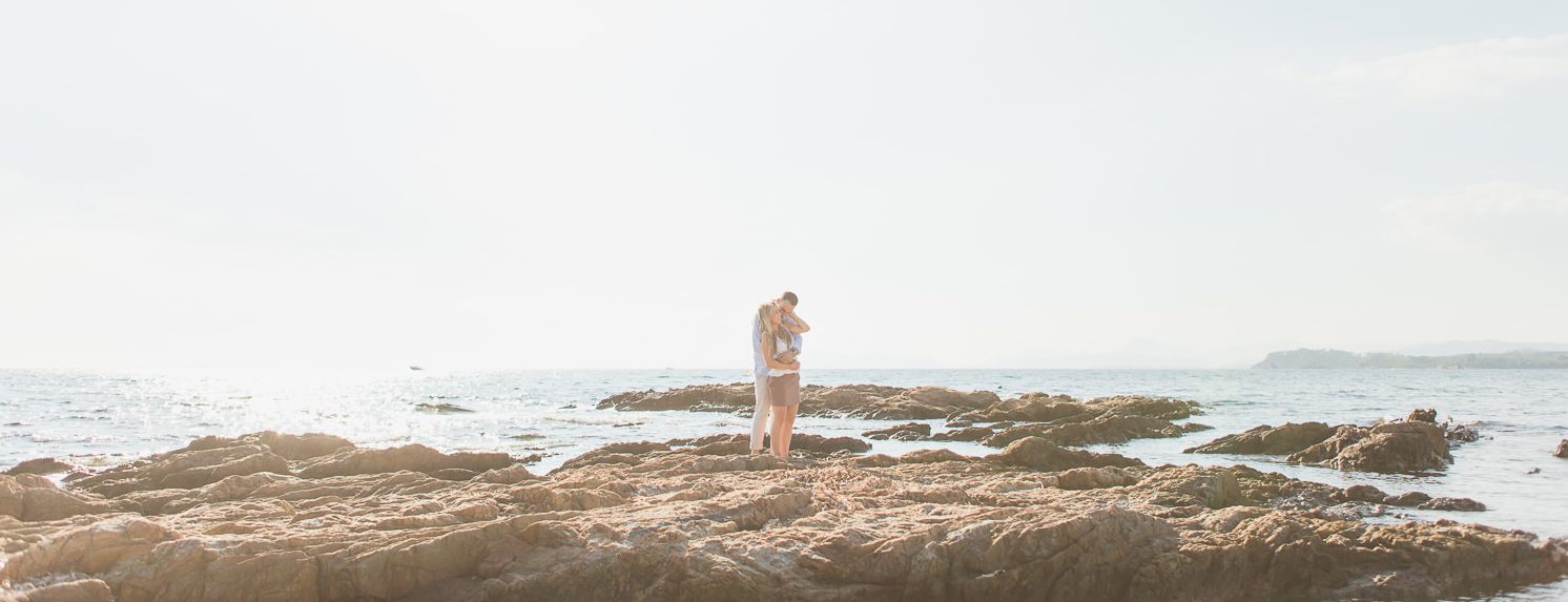 Photographe mariage Provence Fort de bregançon french destination wedding photographer france genève paris lyon -5